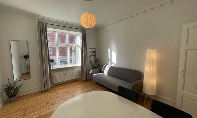 Valby Apartamento | L - Gammel jerne 19,1