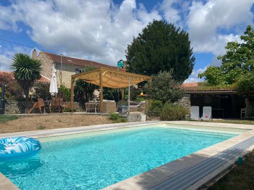 Chaille-les-Marais Casa | L'hébergerie sablotine