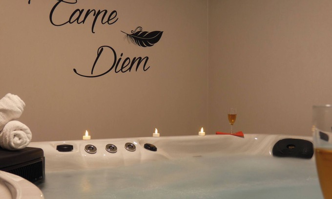 Charavines Casa | L'HACIENDA DUO, una escapada romántica con spa privado