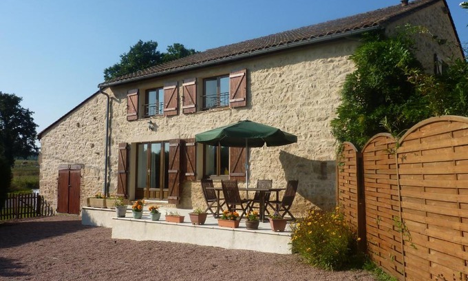 Saint-Mathieu Casa | L'Hirondelle Gite