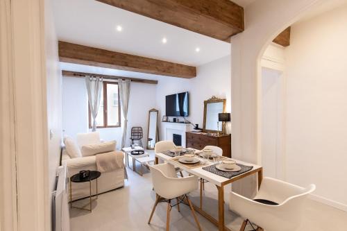 Chambery Apartamento | "L'historique" - Charmant appartement en centre-ville historique