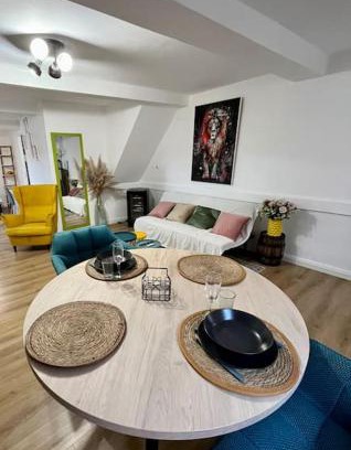 Riorges Apartamento | L'Idylle de Riorges