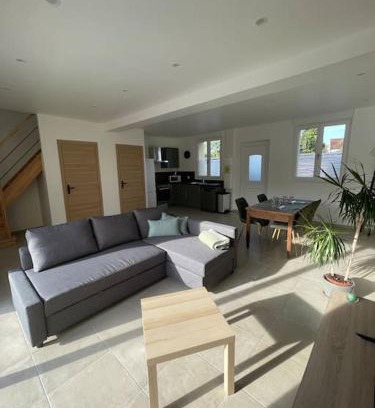 Isbergues Apartamento | L'Impasse Maison avec Jardin