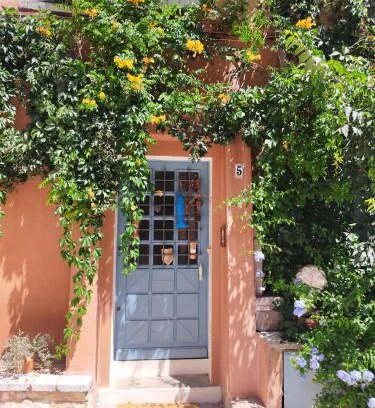 Cotignac Apartamento | L'Imprévu de Cotignac, Appart' et Duplex au cœur du village