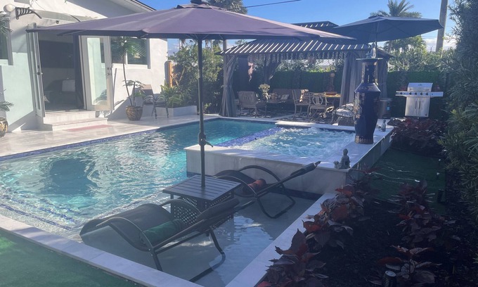 Central Corals Casa | L@@K - FreeZone Ft Lauderdale Getaway - Near Beach & Downtown