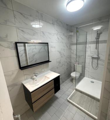 Bagnols-sur-Ceze Apartamento | l'oasis bagnolet