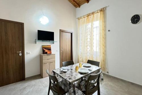 Livorno Apartamento | "L'Obelisco"