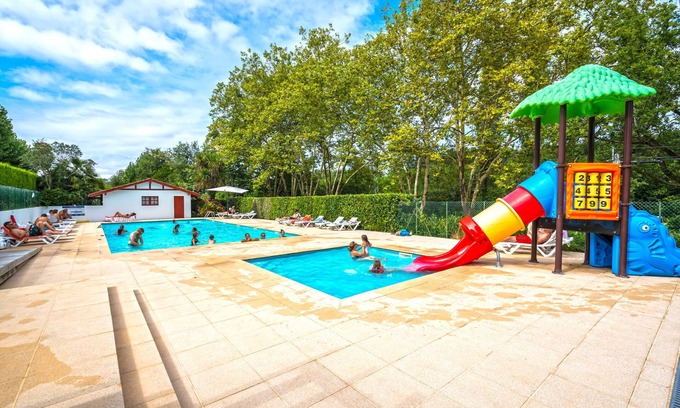 Behobie Casa | L'Océan à 3km | Piscine | Camping 4* Familial