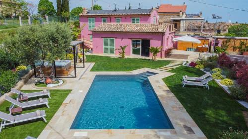 Casabianca di Fermo Cama Y Desayuno | L'Organetto, Luxury B&B by Host Hero