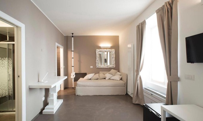 Zona Risorgimento Cama Y Desayuno | L'Ottava GuestHouse