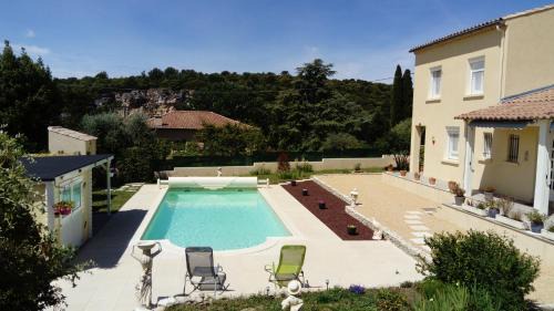 Bourg-Saint-Andeol Cama Y Desayuno | l'oustau bonur