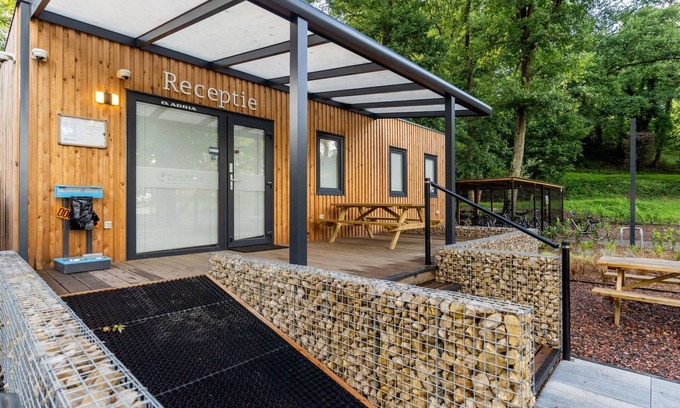 Langeberg Casa | L-Pavilion 4 by Interhome