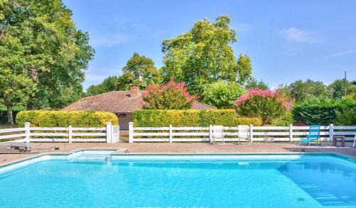 Azur Casa | L Uni Vert d Azur gite 10 pers piscine et mini ferme proche océan