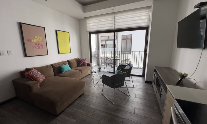 Zona 16 Apartamento | L1C - Apto in Cayala for 4 guests