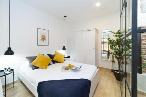 Barrio de La Latina Apartamento | LA ALCAZABA