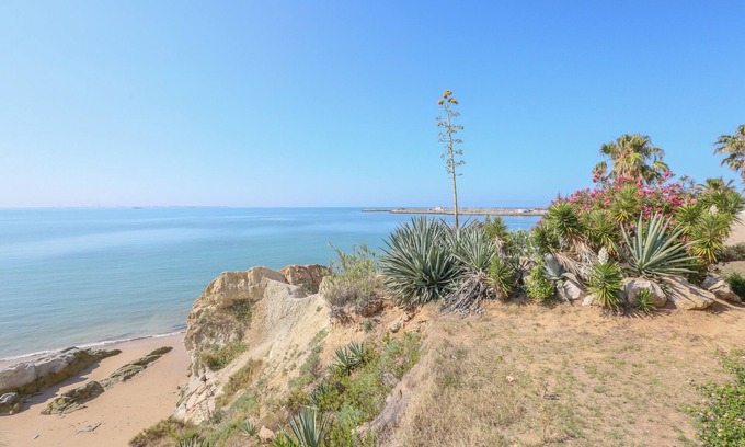 Rota Casa | LA ALMADRABA - Cozy apartment near the beach in Rota
