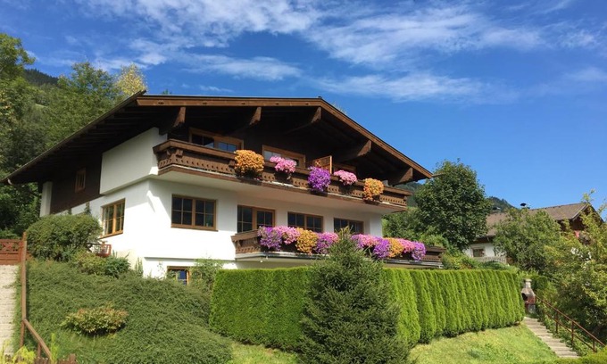 Bruck an der Grossglocknerstrasse Apartamento | Landhaus Bergner Alm