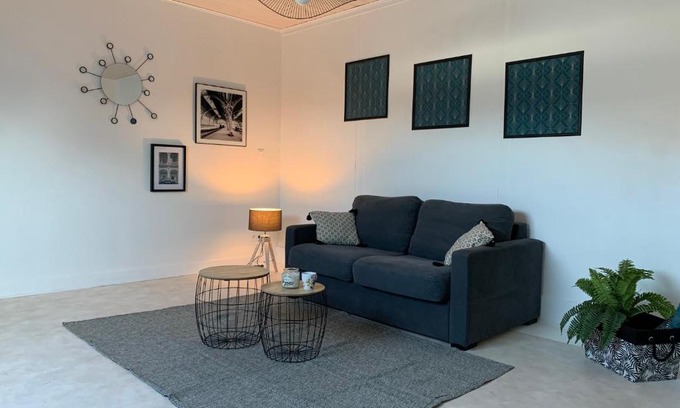 Felletin Apartamento | La bâtisse felletinoise : appartement tout équipé