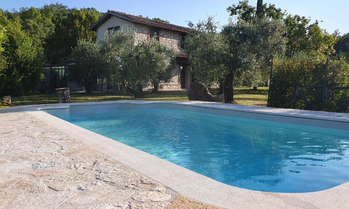 San Venanzo Chalet De Esquí | La Bandita Cottage