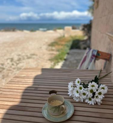 Playa de la Almadrava Apartamento | La barraca del pescador