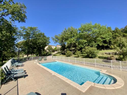 Bagard Apartamento | La Bastide de Peyremale, gîtes en Cévennes, piscine, tennis