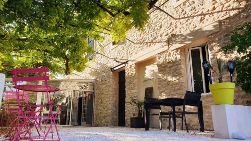 Saumane-de-Vaucluse Cama Y Desayuno | La Bastide des Arts
