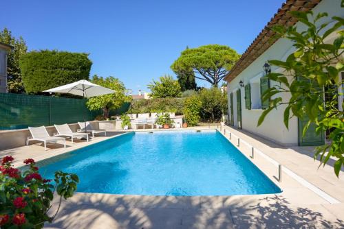 La Colle-sur-Loup Apartamento | La Belle Époque du Sud - lumineux et authentique