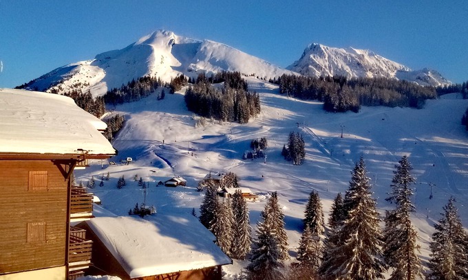 Manigod Apartamento | "La Belle Etoile" apto 5/6 por Domaines La Croix Fry / La Clusaz / Merdassier / L'Etale