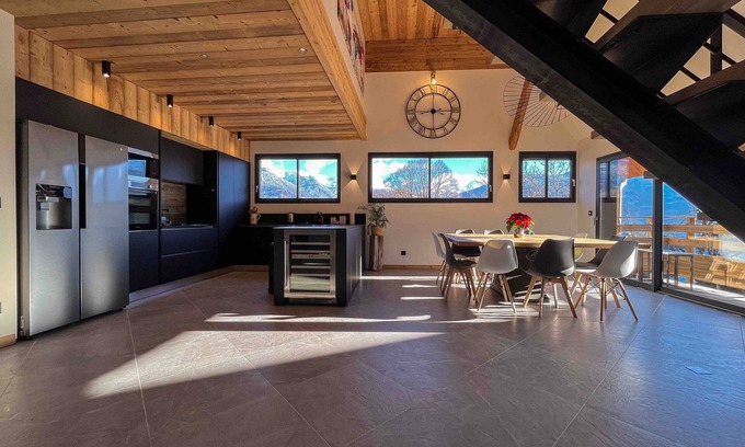 Mercury Casa | La Belle Grange