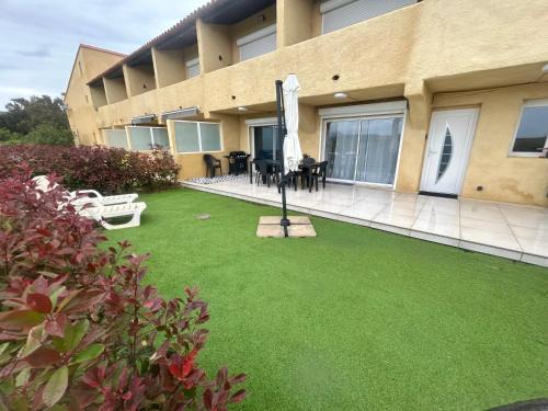 Calcatoggio Apartamento | La belle vie F4 bord de plage avec jardin