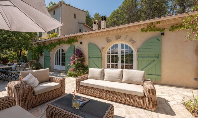 Cotignac Villa | La Bergerie Caseneuve