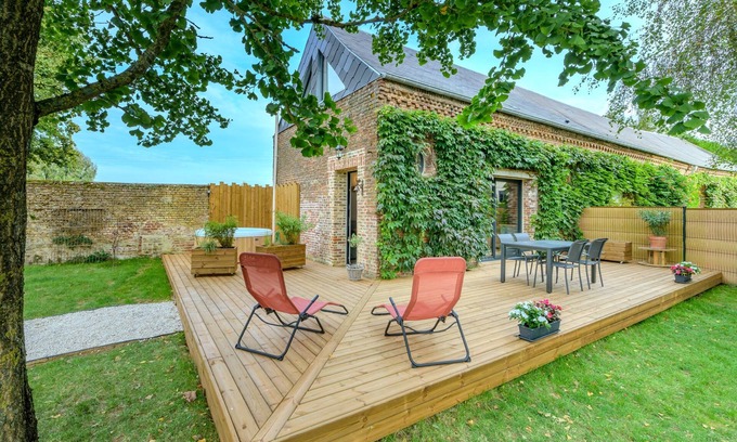 Marcy-sous-Marle Casa | La Bergerie des 2 Tilleuls - Maison avec jacuzzi