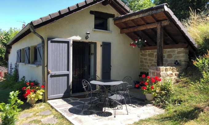 Rosieres Cabaña | LA BERGERIE CHARMING GITE WITH SWIMMING POOL