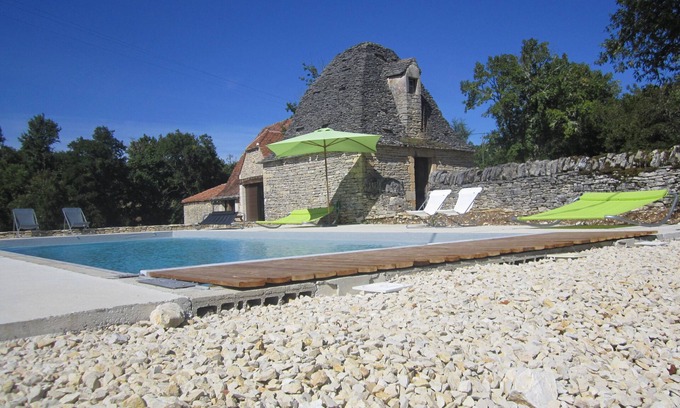Montgesty Casa | La Bergerie, remanso de tranquilidad para visitar LOT y Dordoña