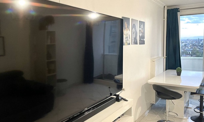 Gennevilliers Apartamento | LA BLANCHE COLOMBES