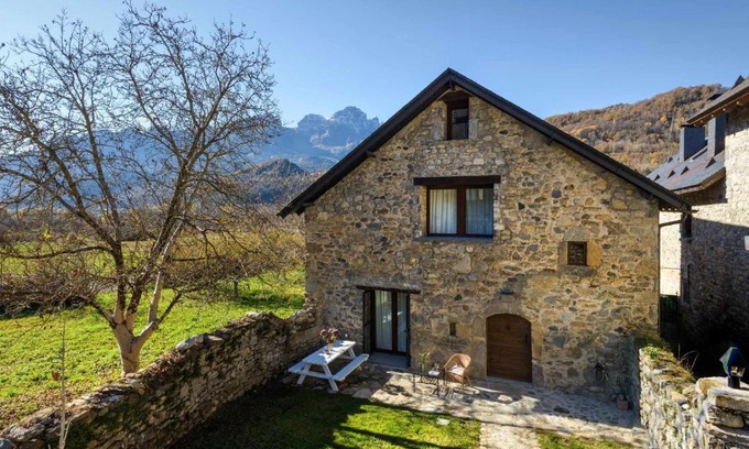El Pueyo de Jaca Casa | La Borda del Pueyo, borda rural pirineo aragonés