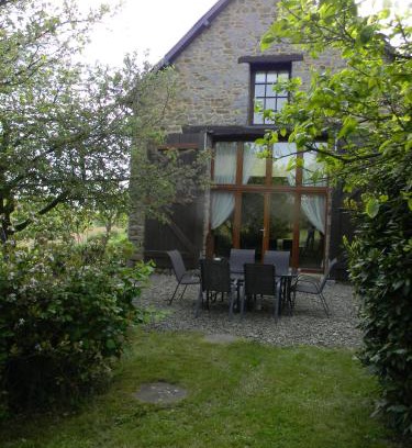 Bazouges-la-Perouse Casa | La Boucharderie