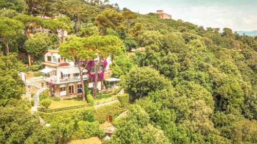 Ameglia Apartamento | La Bouganville - accesso a mare privato