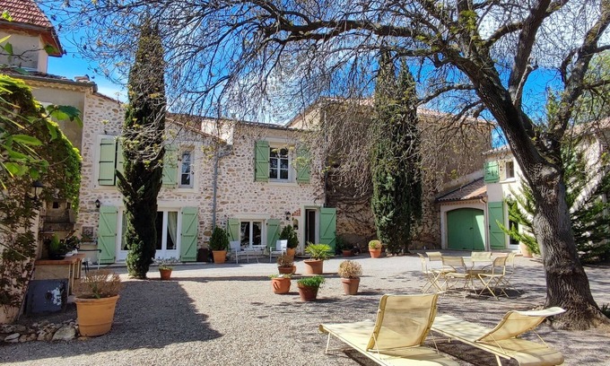 Cazouls-les-Beziers Casa | La Bouscade magnificent wooded area with swimming pool