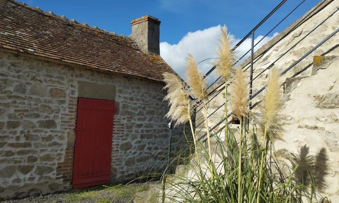 Treban Cama Y Desayuno | La Bruyère - B & B -