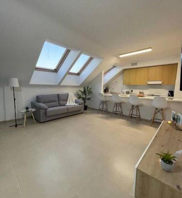 Moya Apartamento | La Buhardilla