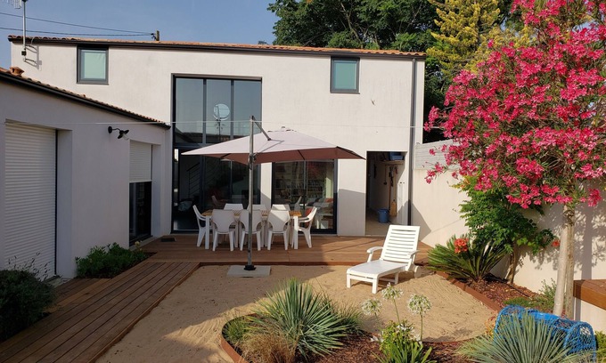 LʼAiguillon-sur-Mer Casa | La Cabane de la Mer 4 dormitorios 8 personas