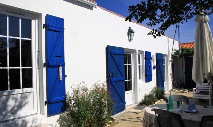 La Cotiniere Casa | La Cabane de peche de la Cotiniere