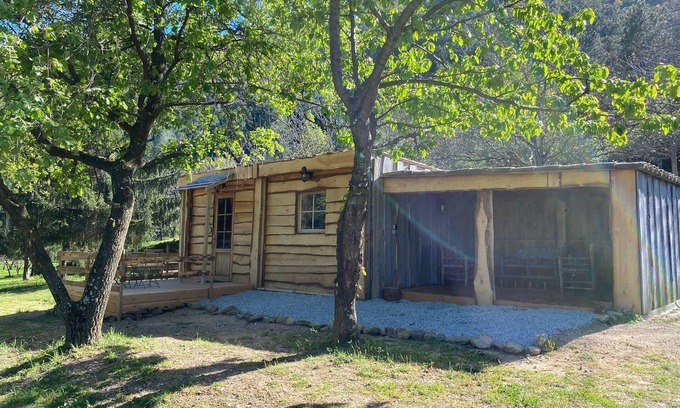 Gravieres Cabina | La Cabane Trappeur : 2/3 Personnes