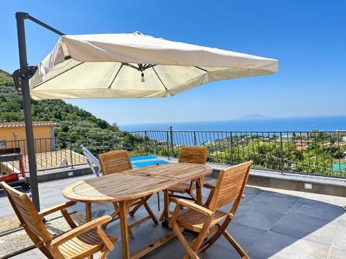 Termini Casa | La Campanella - De Vivo Realty