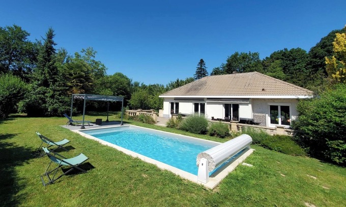 Saint-Philbert-sur-Risle Casa | La Canopée - Family villa with heated pool