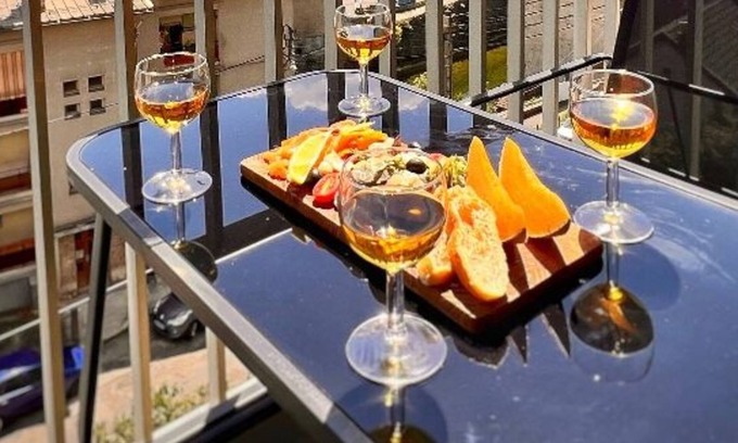 Saint-Claude Apartamento | La Capucine - Bright with balcony and parking space