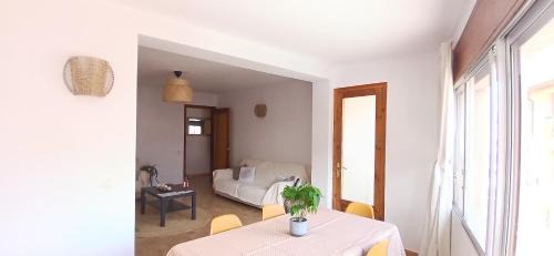 Saldes Apartamento | LA CARA NORD , ALOJAMIENTO TURISTICO ,SALDES, A LOS PIES DEL PEDRAFORCA, apartamento