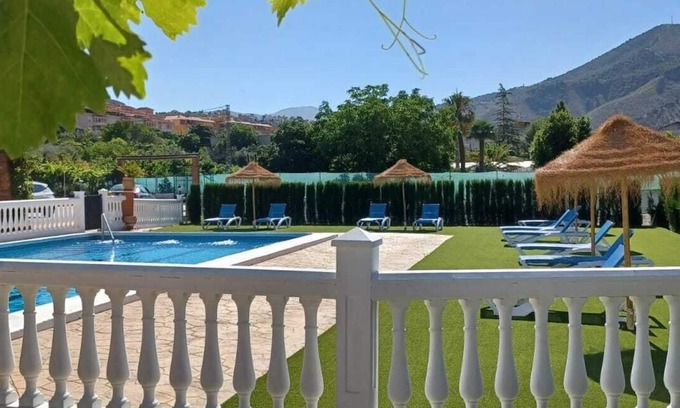 Cenes de la Vega Cabaña | La Casita de Rufo, con piscina, barbacoa y wifi a 10 min del centro de Granada