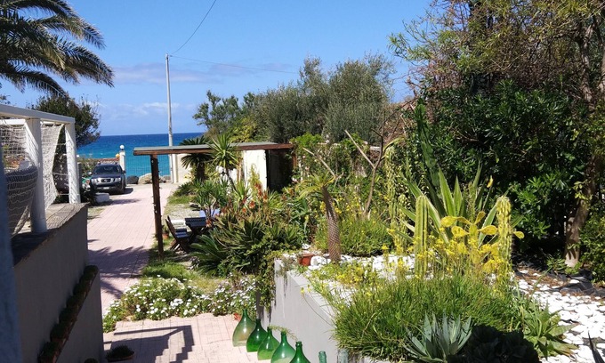 San Saba Cama Y Desayuno | La Casa a Mare